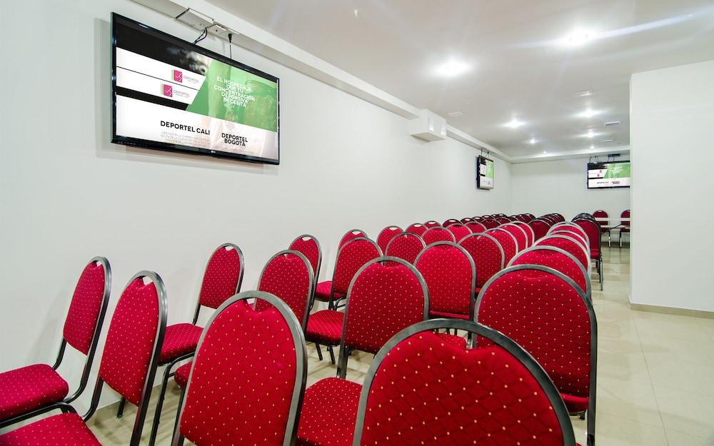 בוגוטה Hotel Parque 63 מראה חיצוני תמונה