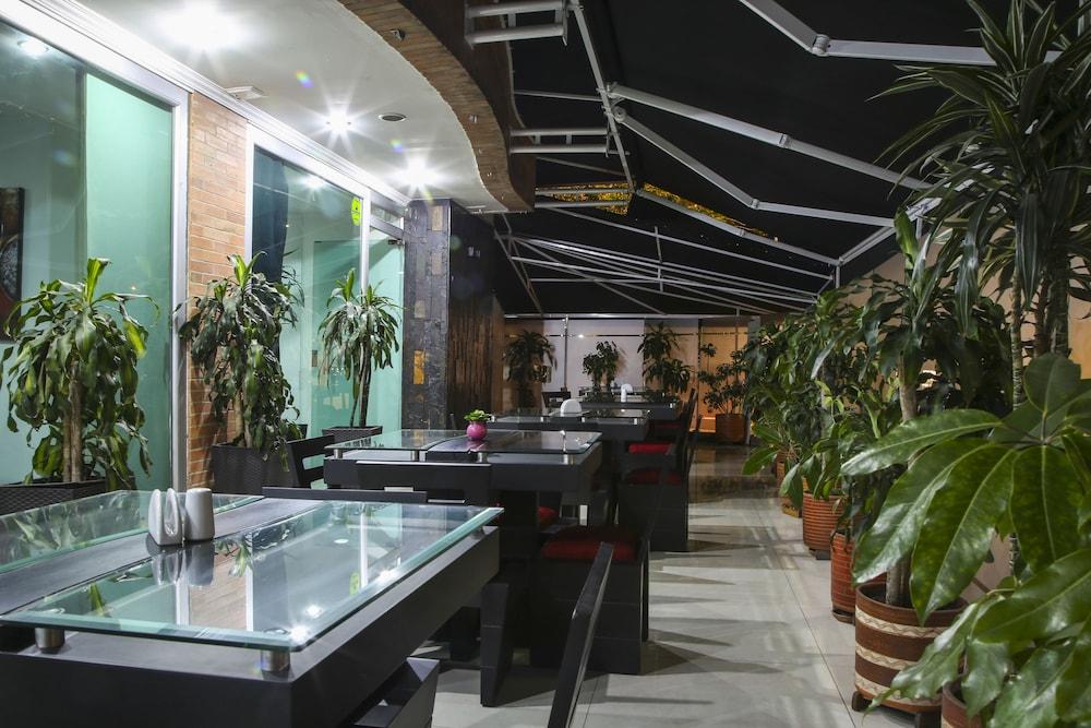 בוגוטה Hotel Parque 63 מראה חיצוני תמונה